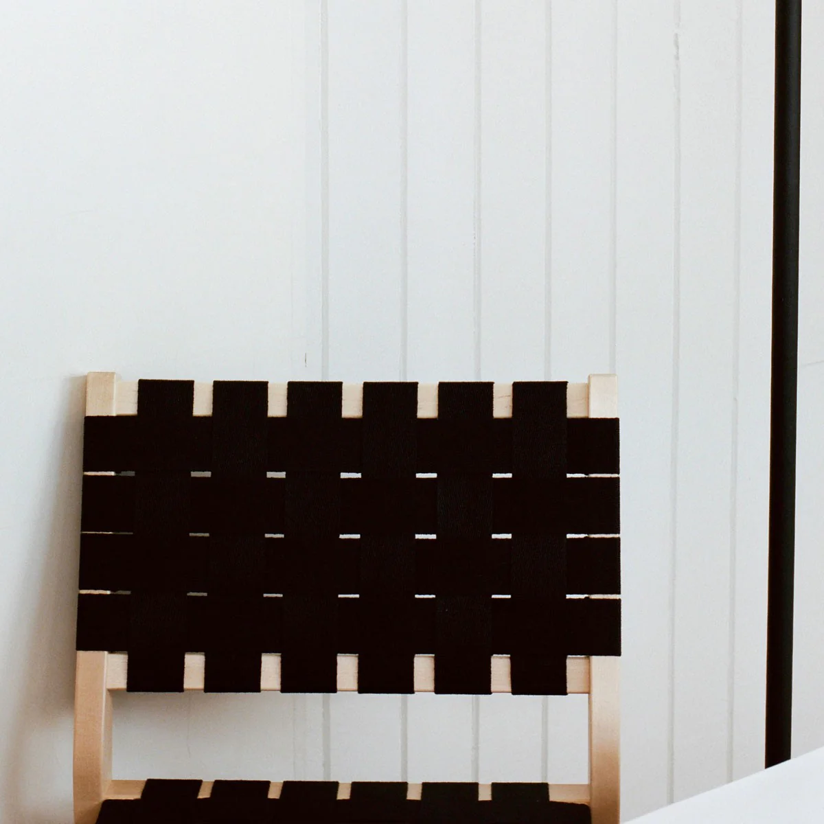 Artek Alvar Aalto - 611 Chair - Image 5