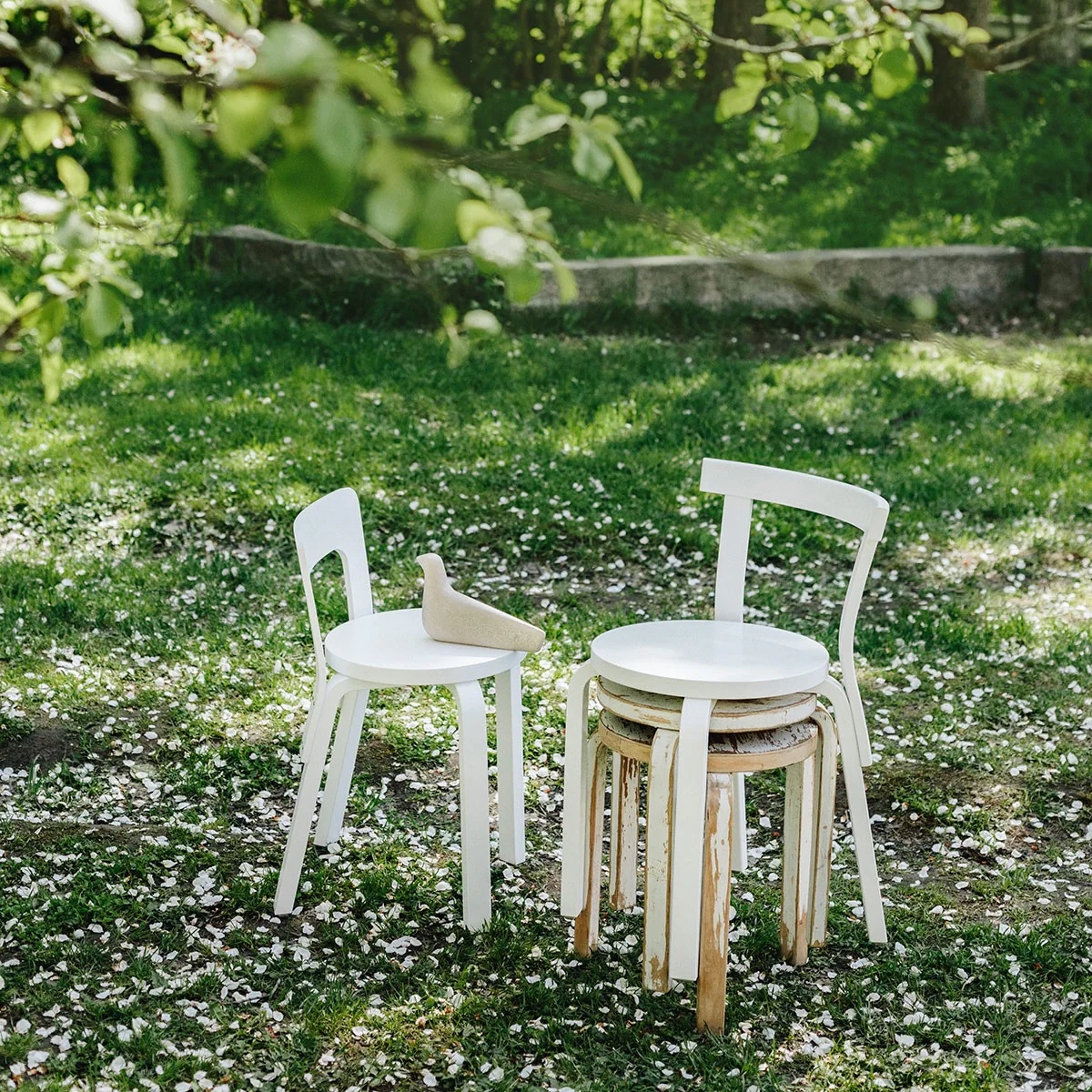 Artek Alvar Aalto 65 Chair - Lacquered - Image 5