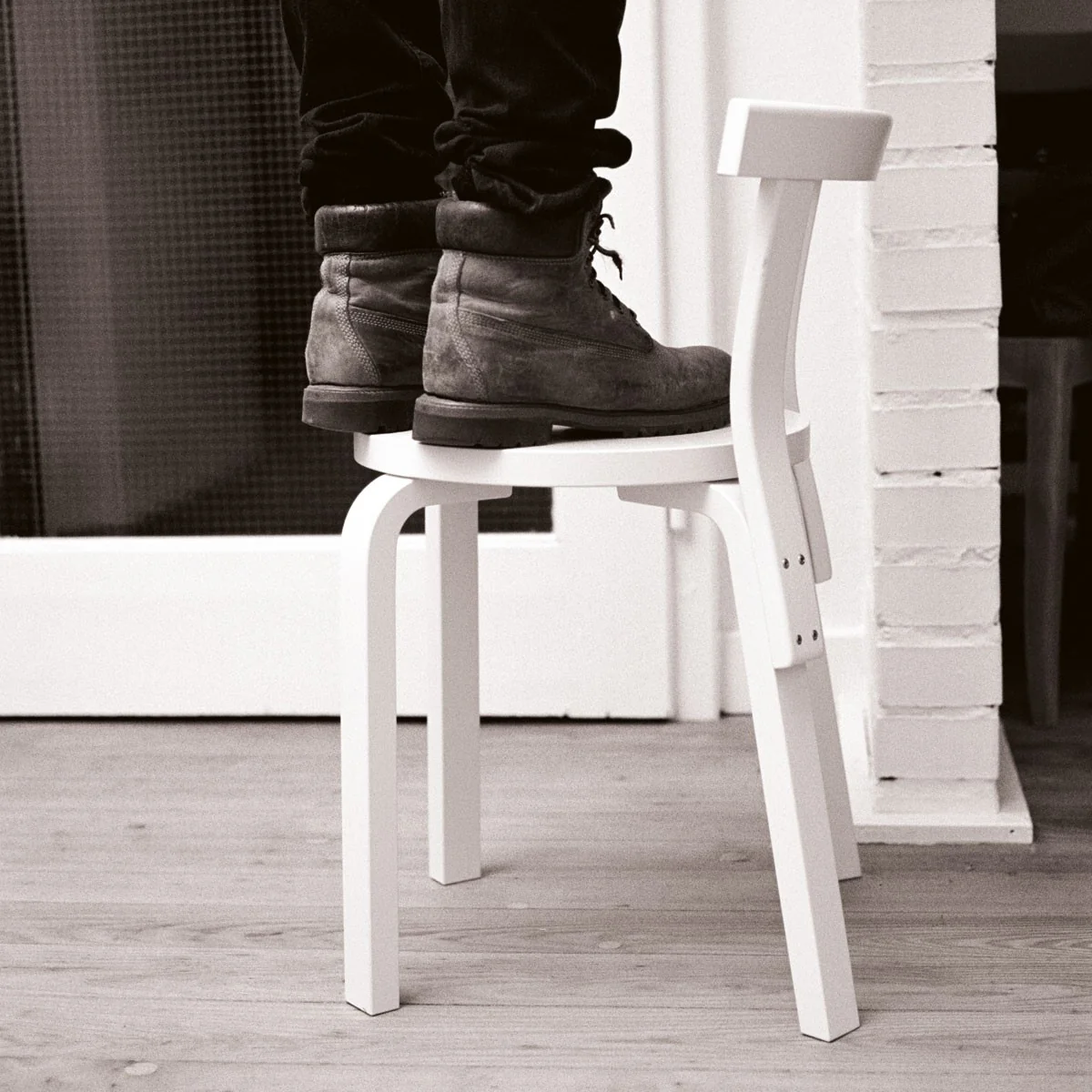 Artek Alvar Aalto 68 Chair - Lacquered - Image 2