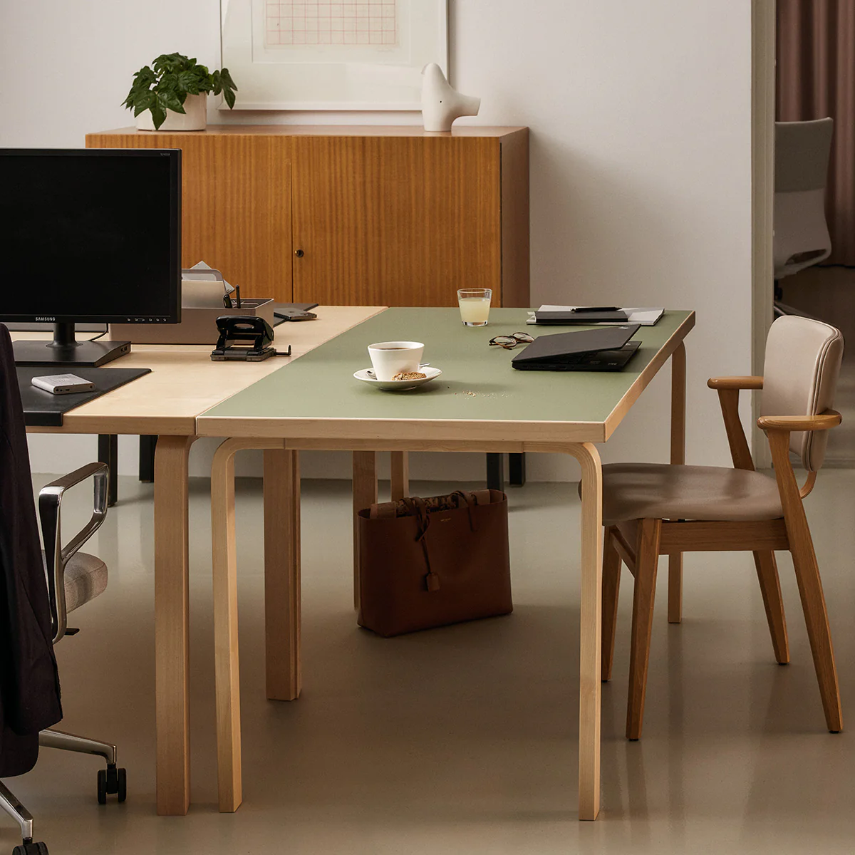 Artek Alvar Aalto 81A Table - Image 2