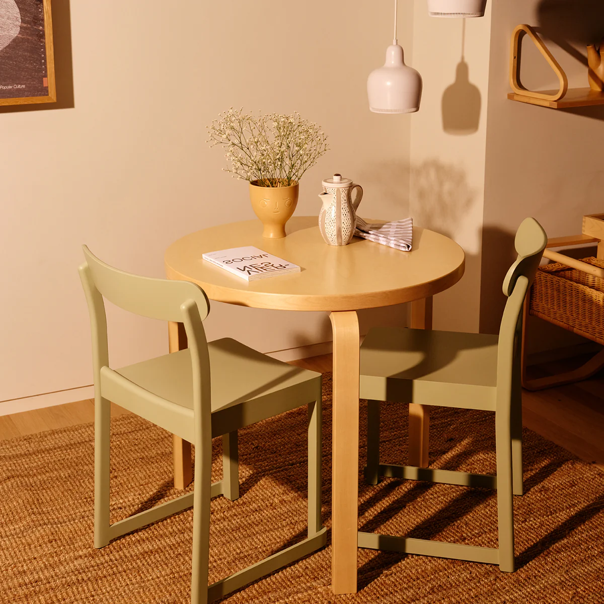 Artek Alvar Aalto 90B Round Table - Image 2