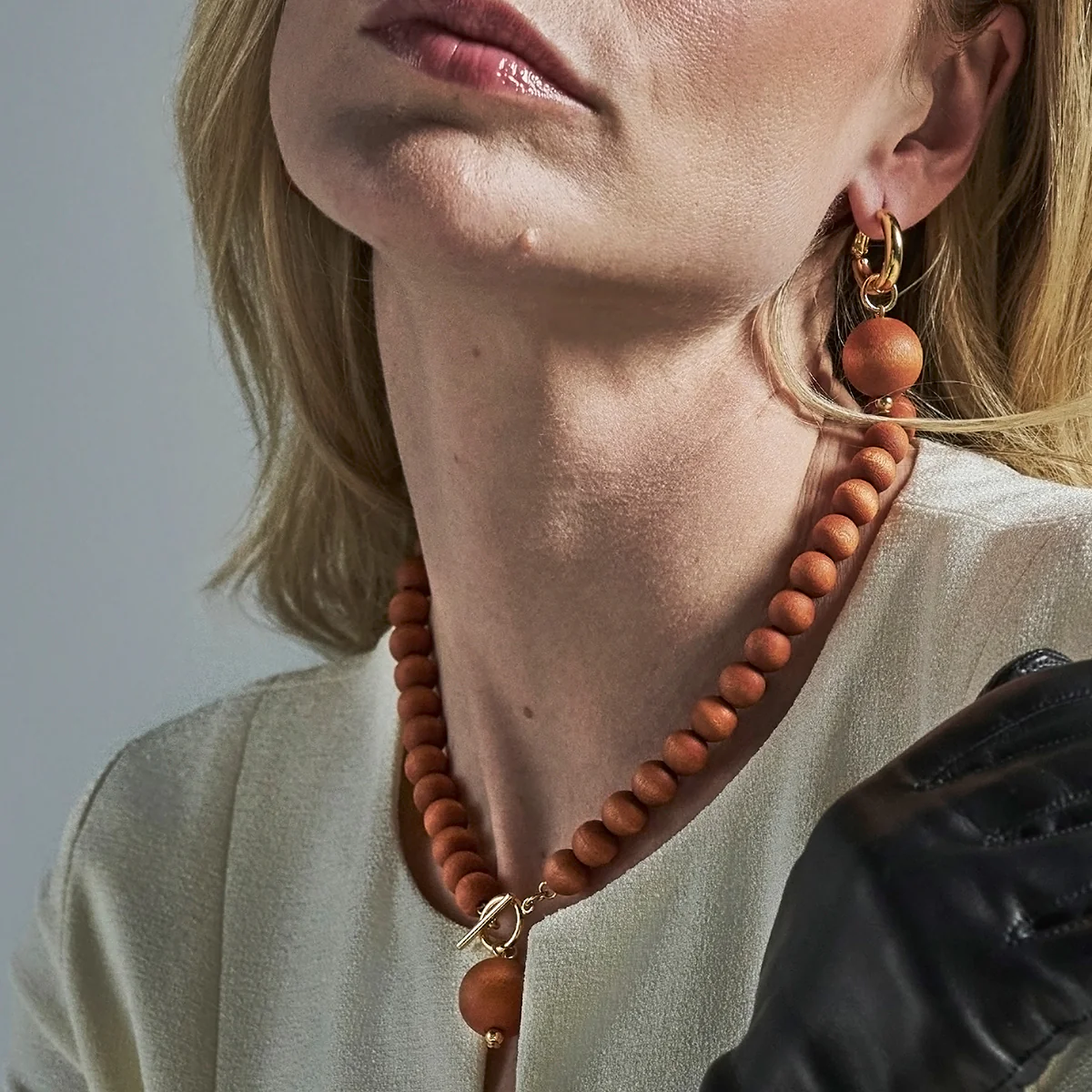 aarikka Valma Cinnamon / Gold Necklace - Image 4