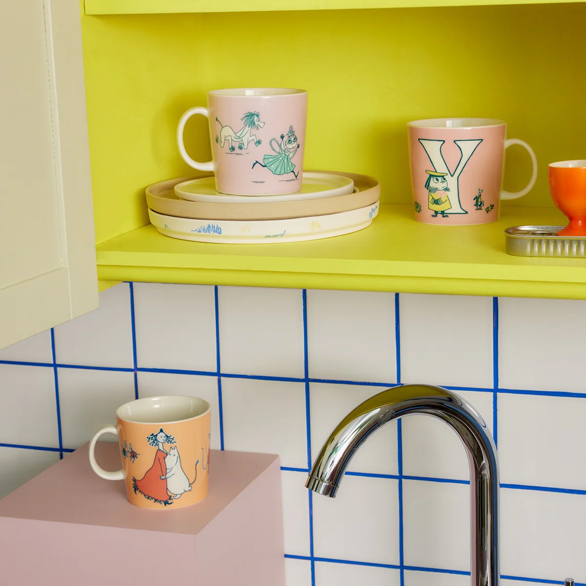 Arabia Moomin ABC Light Pink Mug - S - Image 2