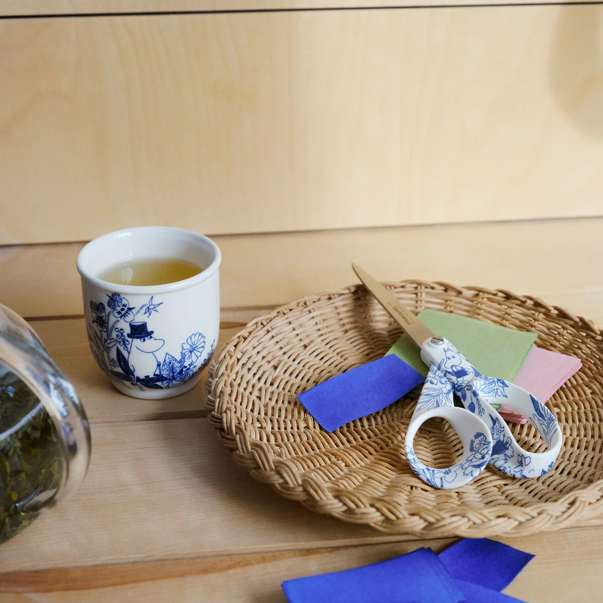 Arabia Moomin Haru White / Blue Small Tea Mug - Image 6