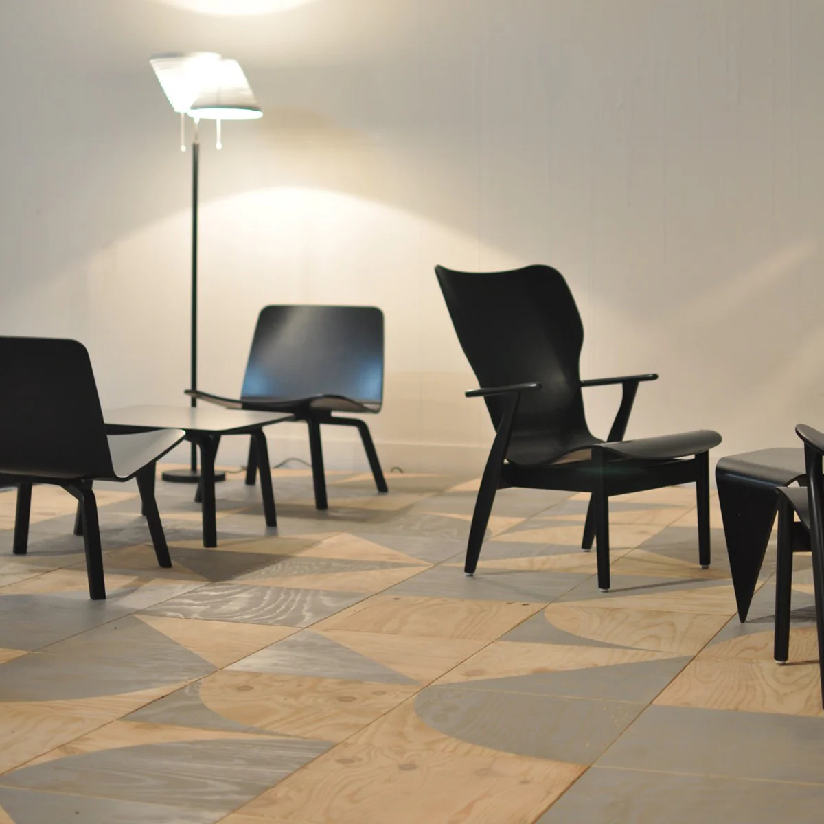 Artek Domus Lounge Chair - Image 6