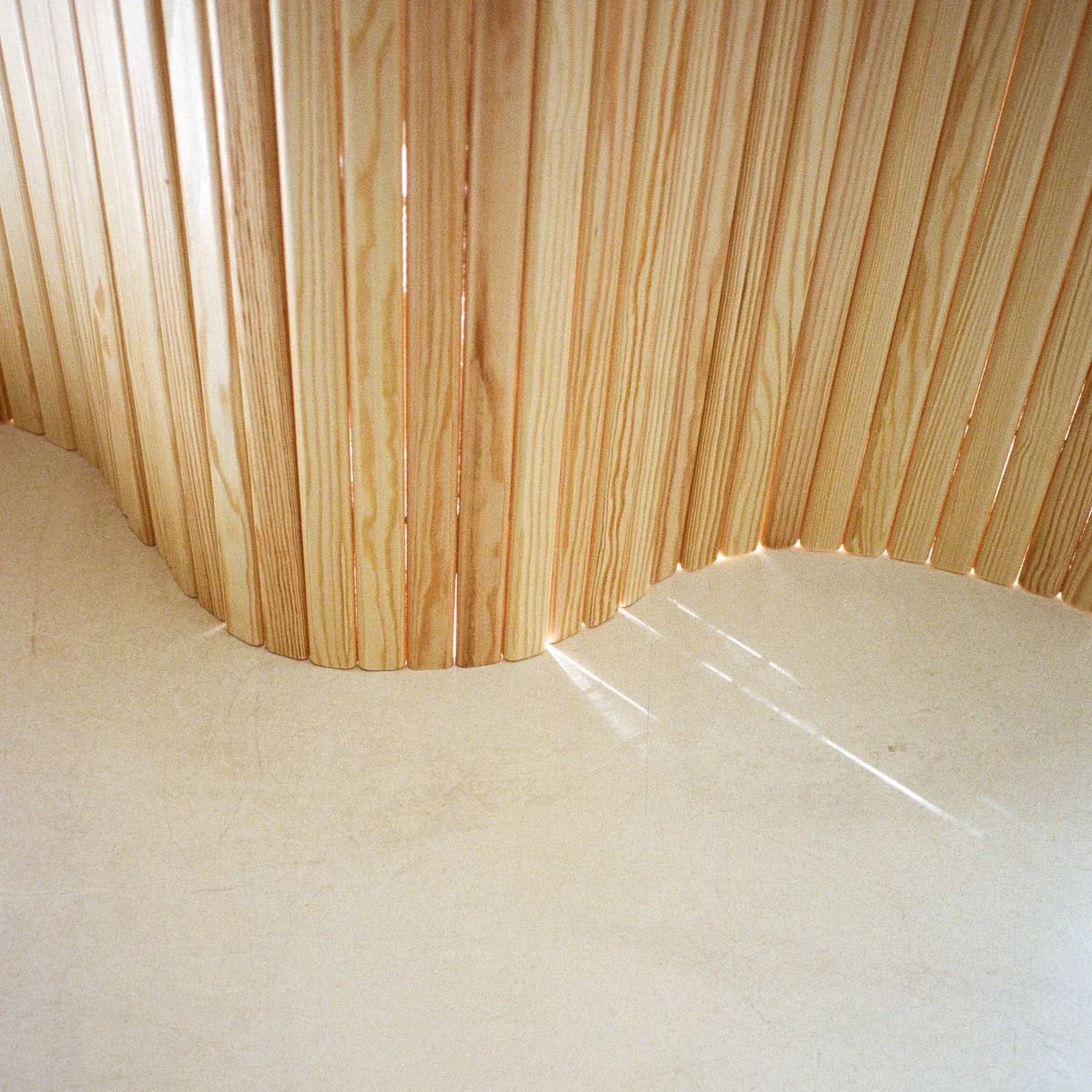 Artek Alvar Aalto Screen 100 - Image 9
