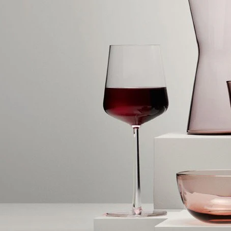 iittala Essence Red Wine Glasses (Set of 4) - Image 3