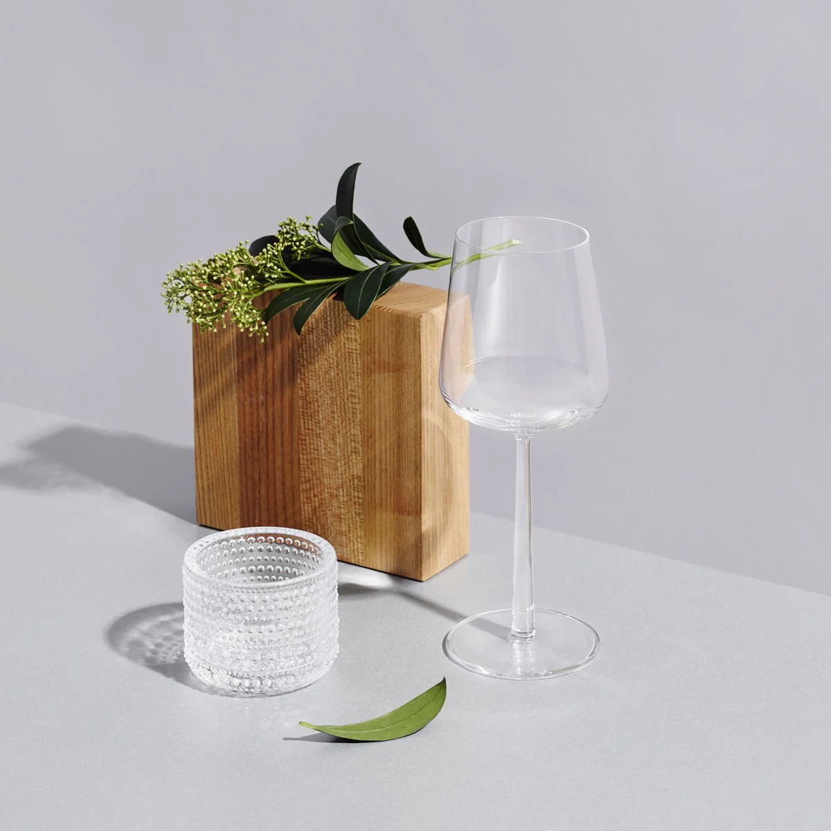 iittala Essence Red Wine Glasses (Set of 4) - Image 4