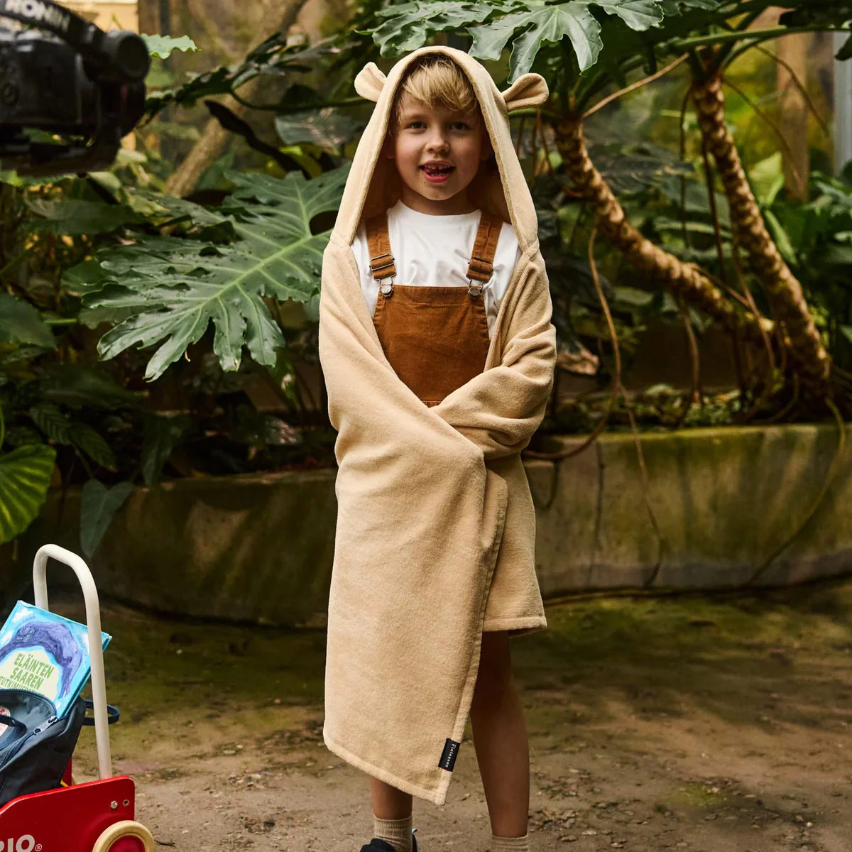 Finlayson Apina Light Brown Hooded Children's Towel - Image 3