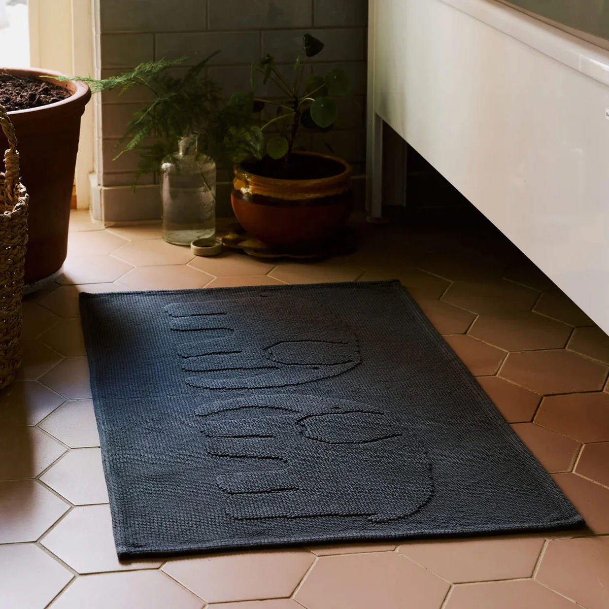 Finlayson Elefantti Dark Grey Bath Rug - Image 3