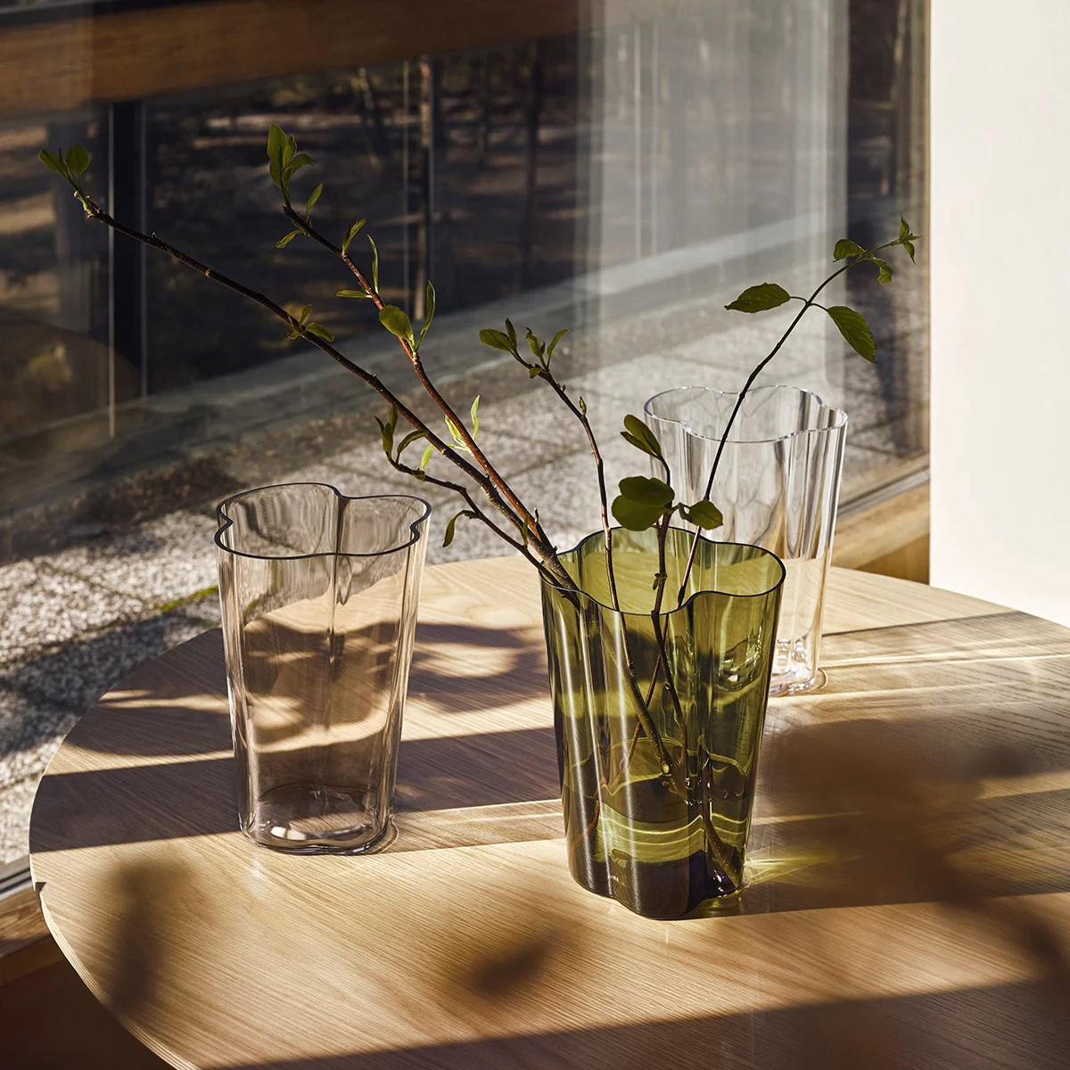 iittala Aalto Clear Vase - 10-1/2" - Image 3