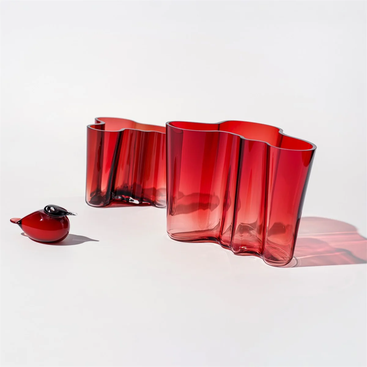 iittala Aalto Cranberry Vase - 6-1/4" - Image 5