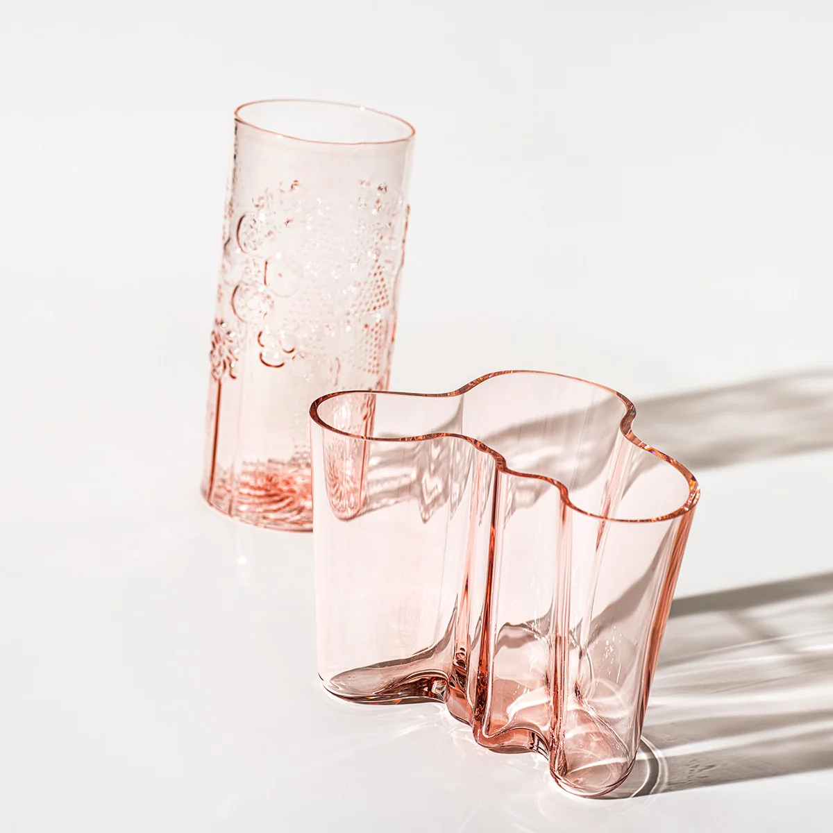iittala Aalto Salmon Pink Vase - 6-1/4" - Image 3