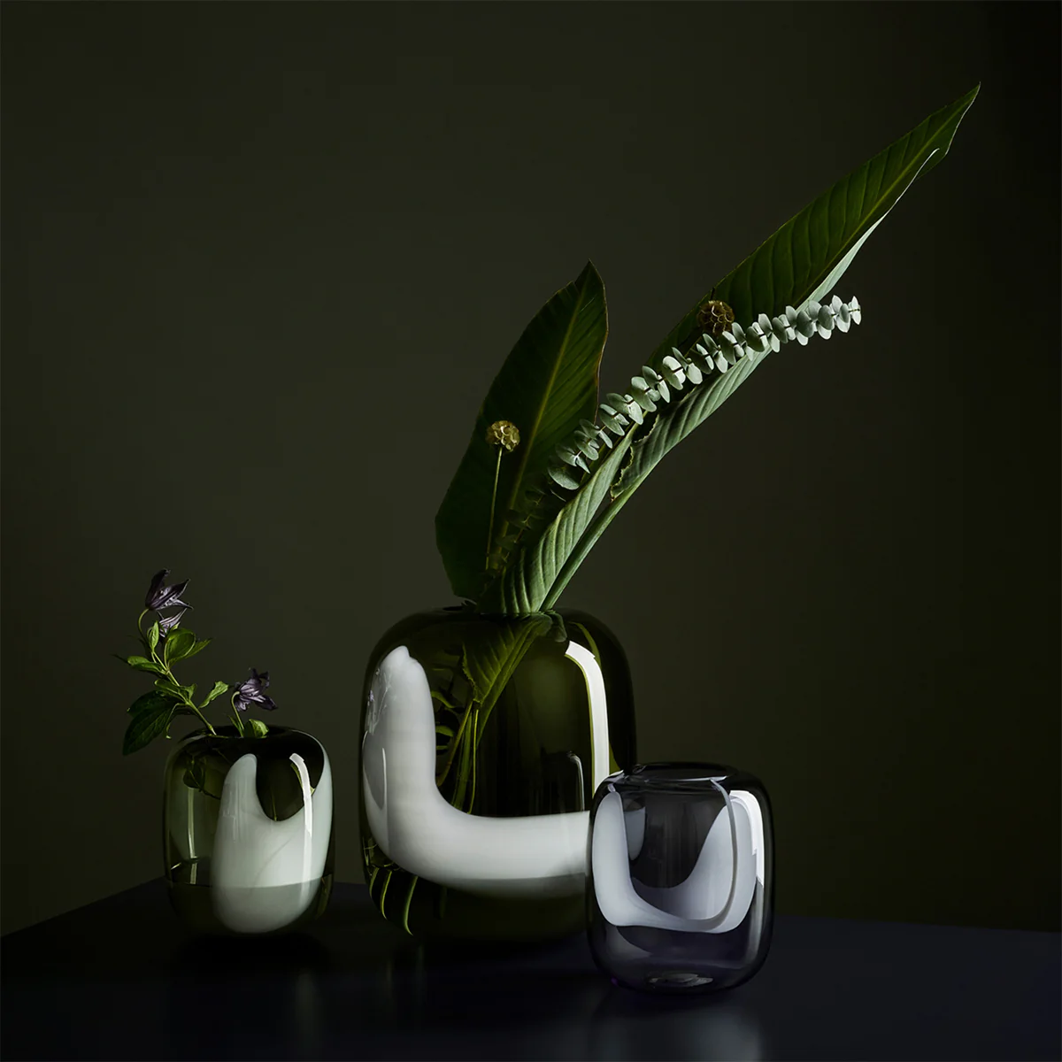 iittala Blues Moss Green / Opal Vase - Image 3