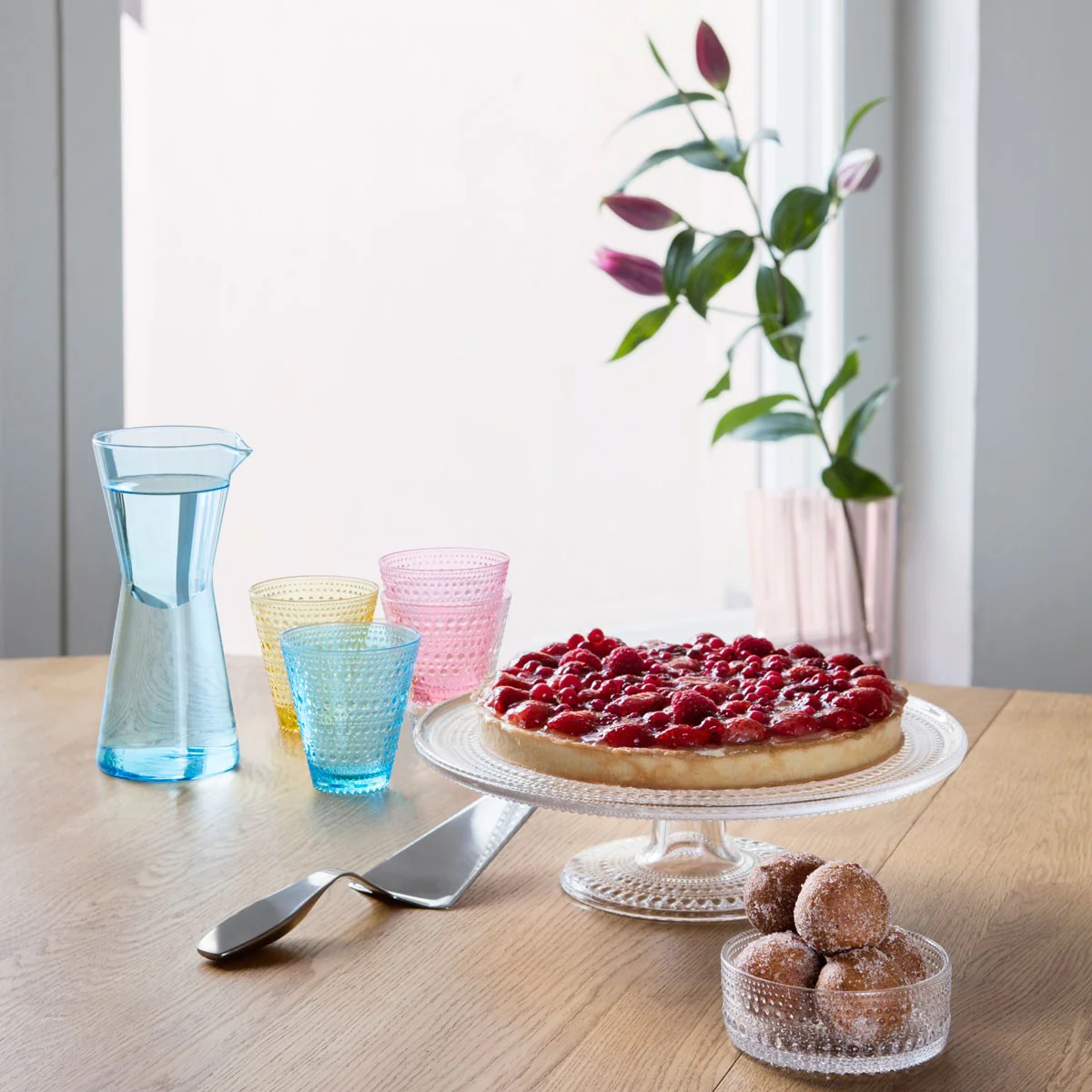 iittala Kastehelmi Clear Large Cake Stand - Image 3