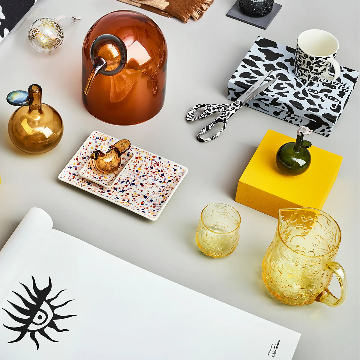 iittala Frutta Lemon Yellow Glass Pitcher - Image 2