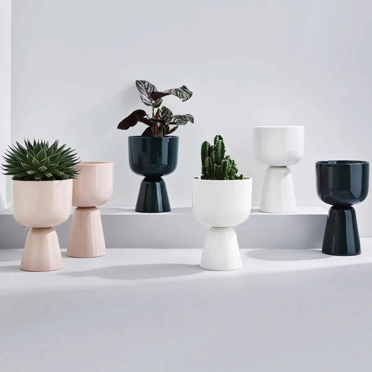 iittala Nappula White Short Plant Pot - Image 2