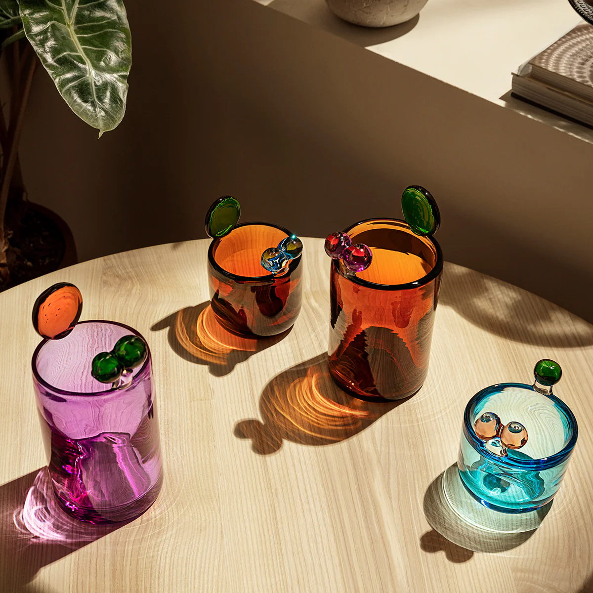 iittala PomPom Amethyst Glass Vase - Image 2