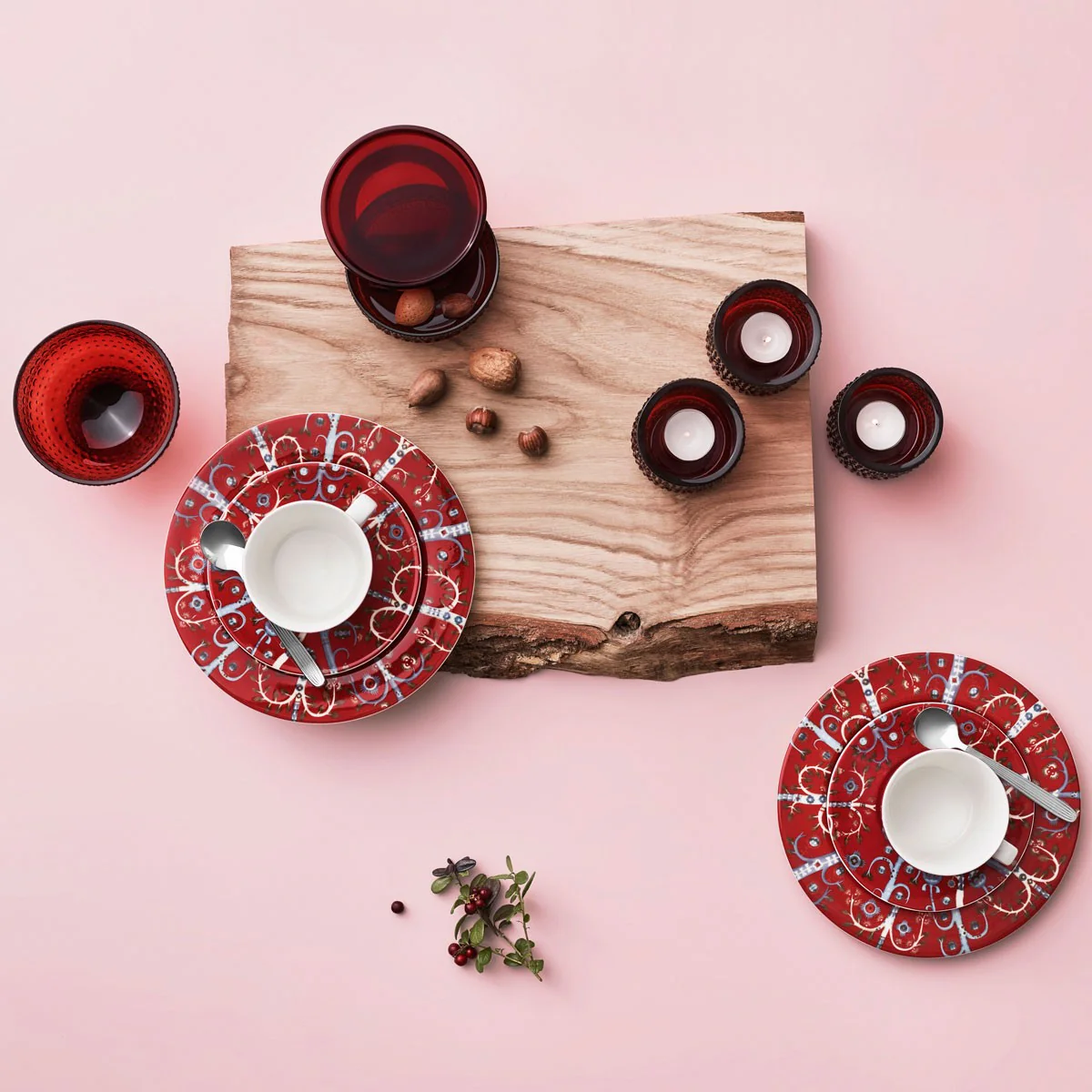 iittala Taika Red Coffee Cup and Saucer - Image 3