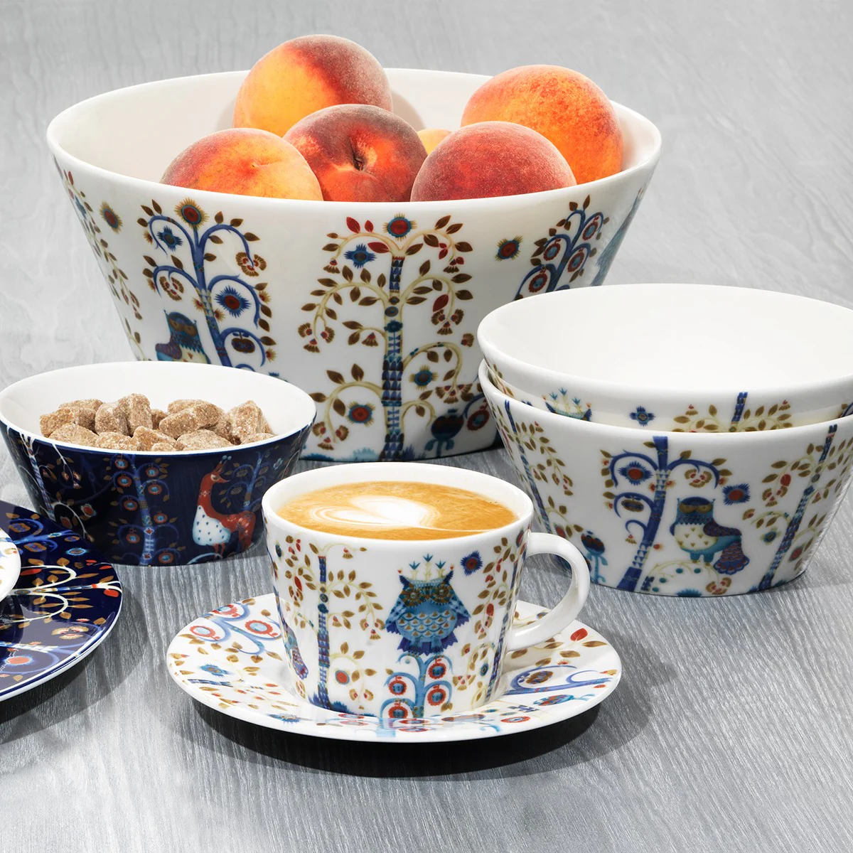 iittala Taika White / Blue Serving Bowl - Image 2