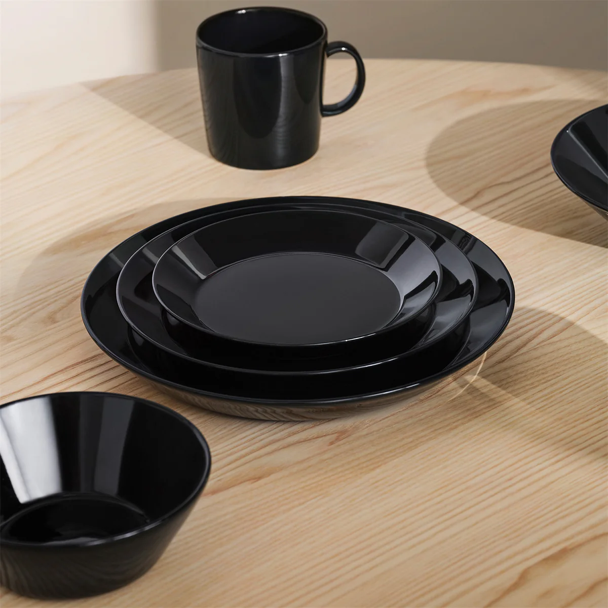 iittala Teema Large Black Mug - Image 2