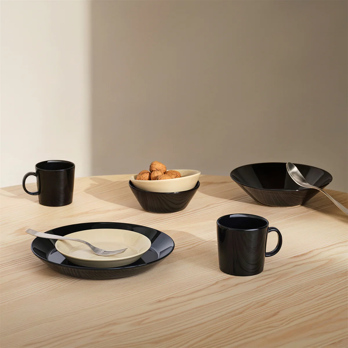 iittala Teema Black Mug - 10 oz - Image 2