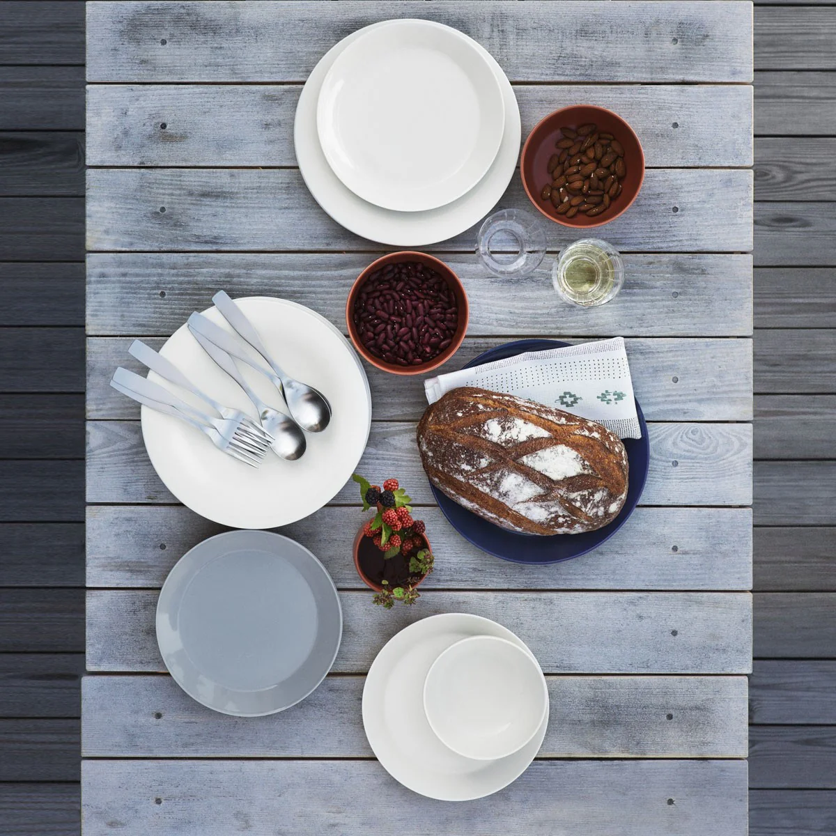 iittala Teema White Dinner Plate - Image 2