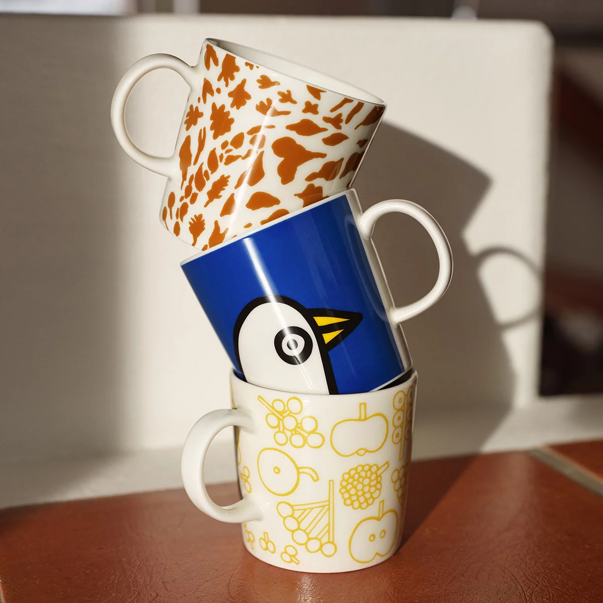 iittala Toikka Frutta White / Yellow Mug - Image 3