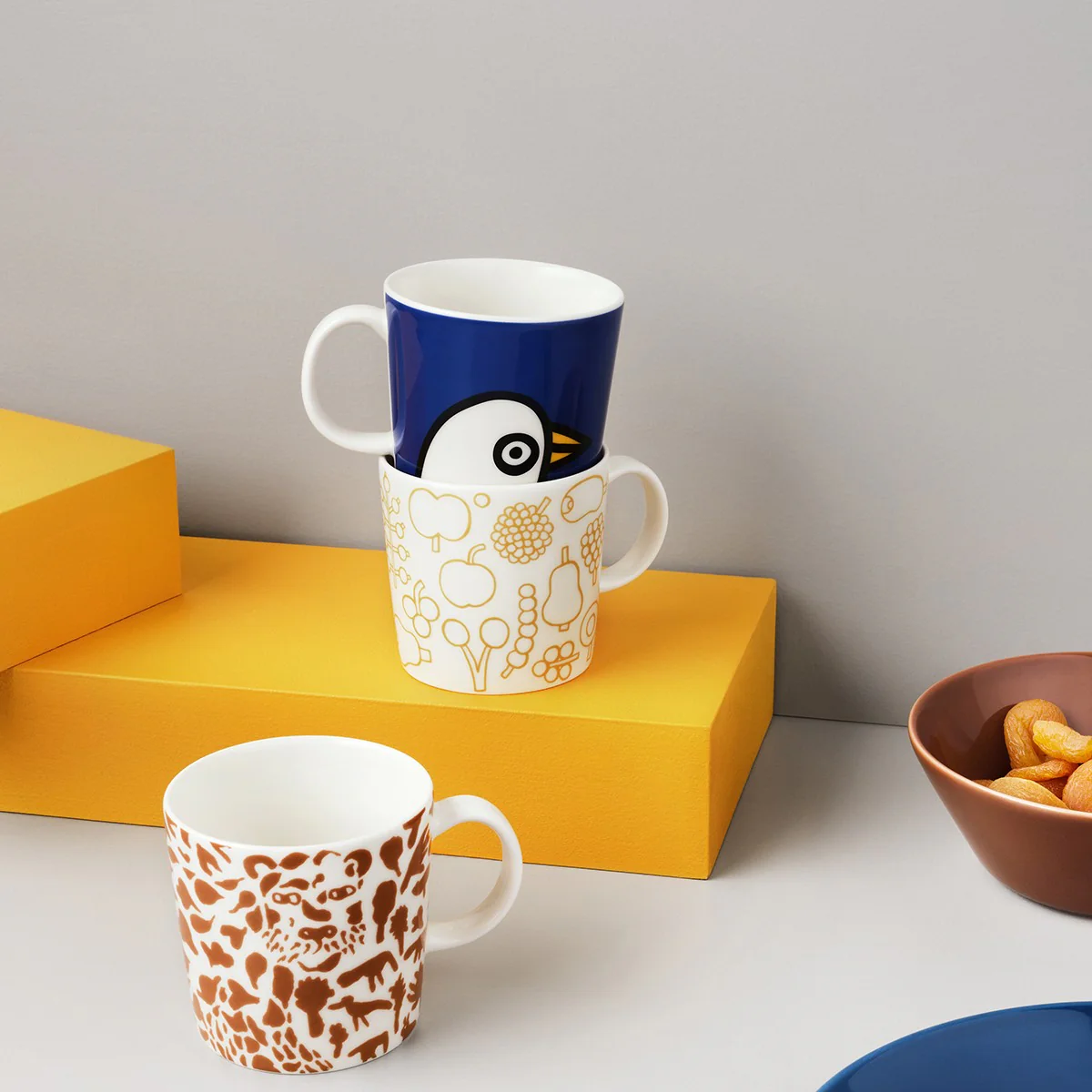 iittala Toikka Frutta White / Yellow Mug - Image 4