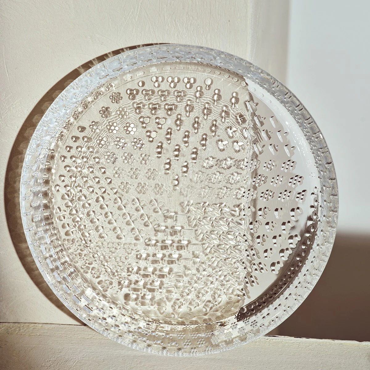 iittala Tundra Small Clear Plate - Image 2