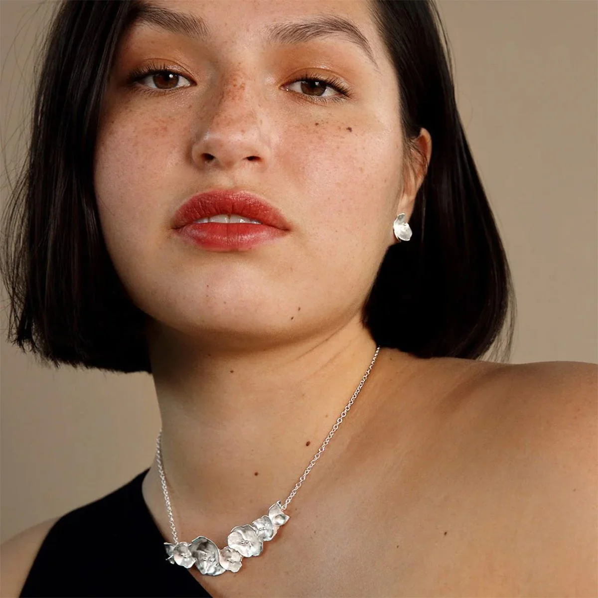 Kalevala Summer Night Rose Silver Earrings - Small - Image 2