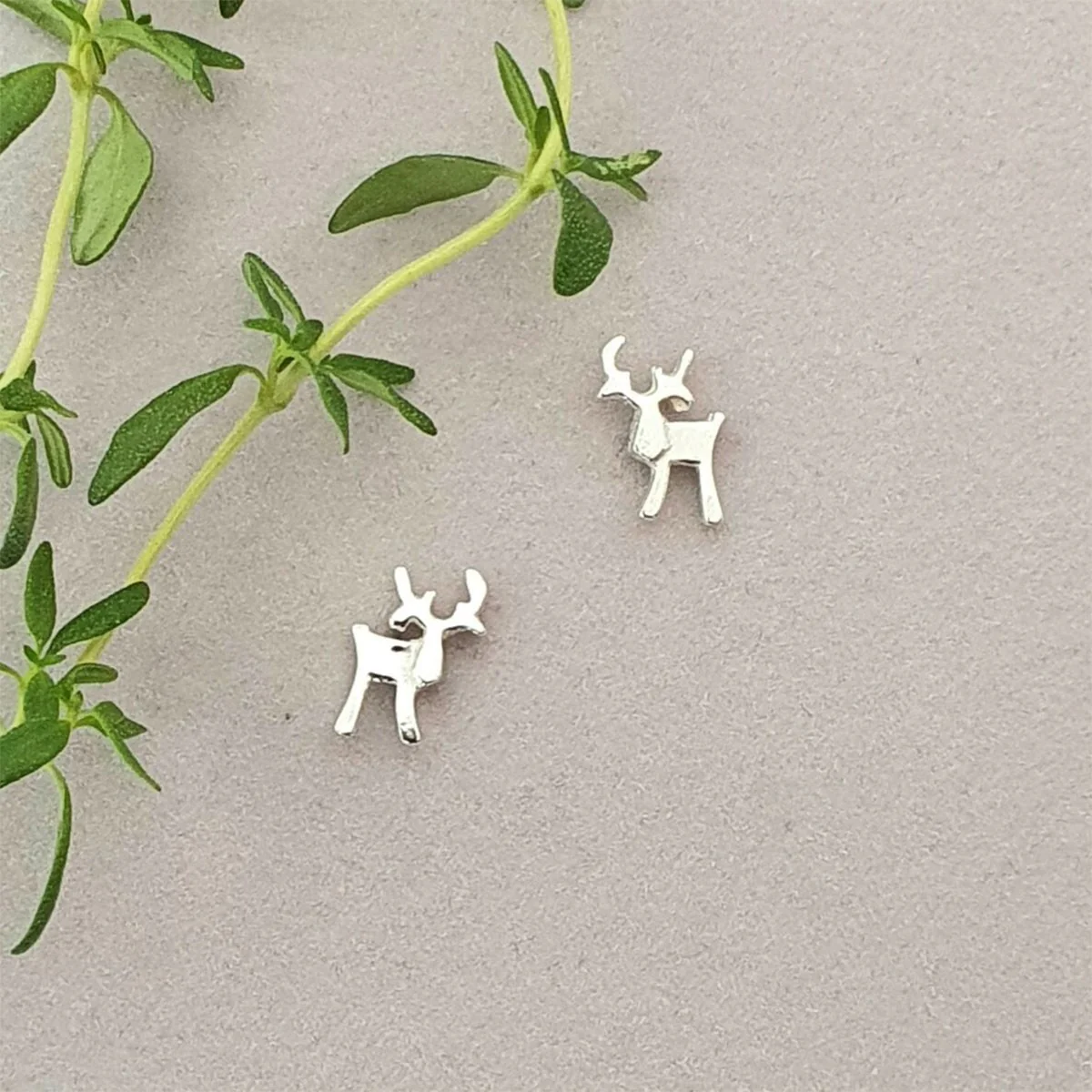 Korunilo Mini Reindeer Silver Earrings - Image 3