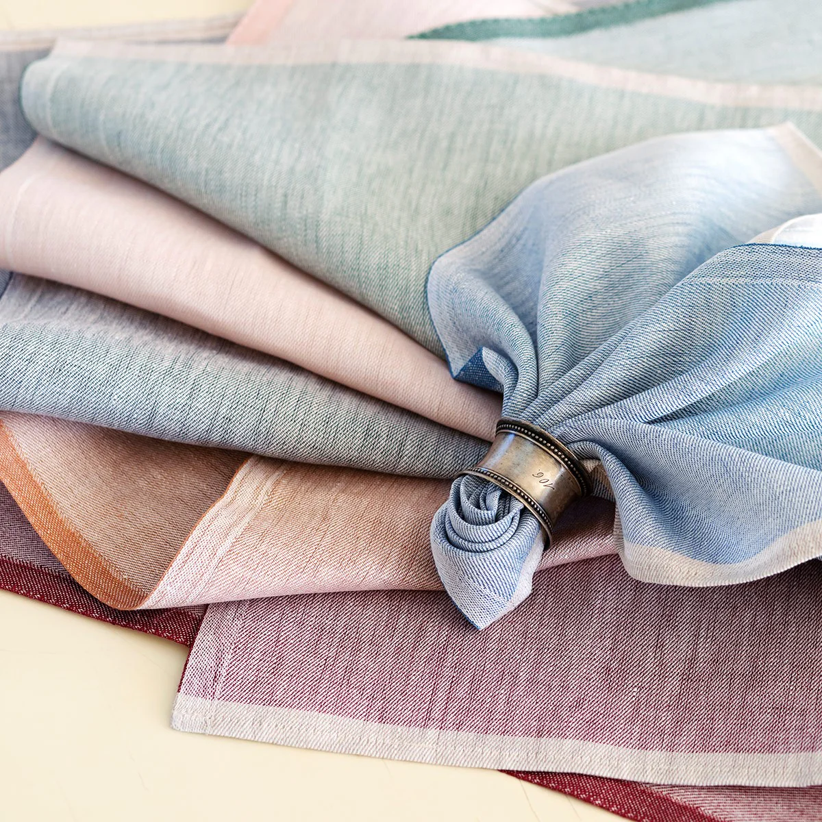 Lapuan Kankurit Aamu Grey Tea Towel - Image 3