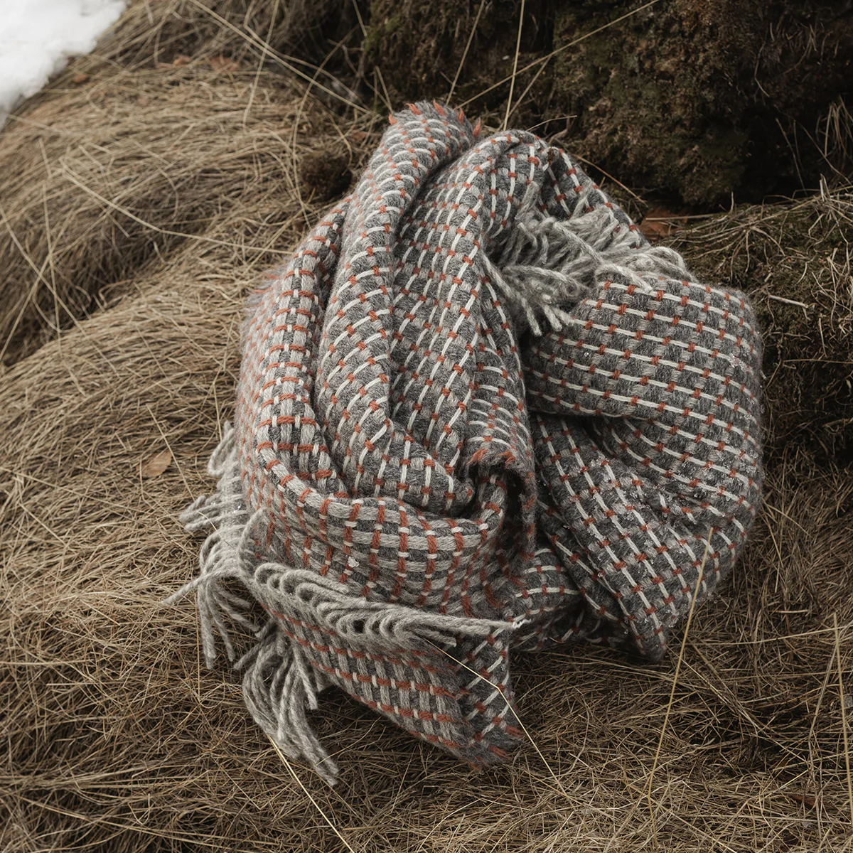 Lapuan Kankurit Havas Cinnamon / Grey Wool Throw Blanket - Image 2