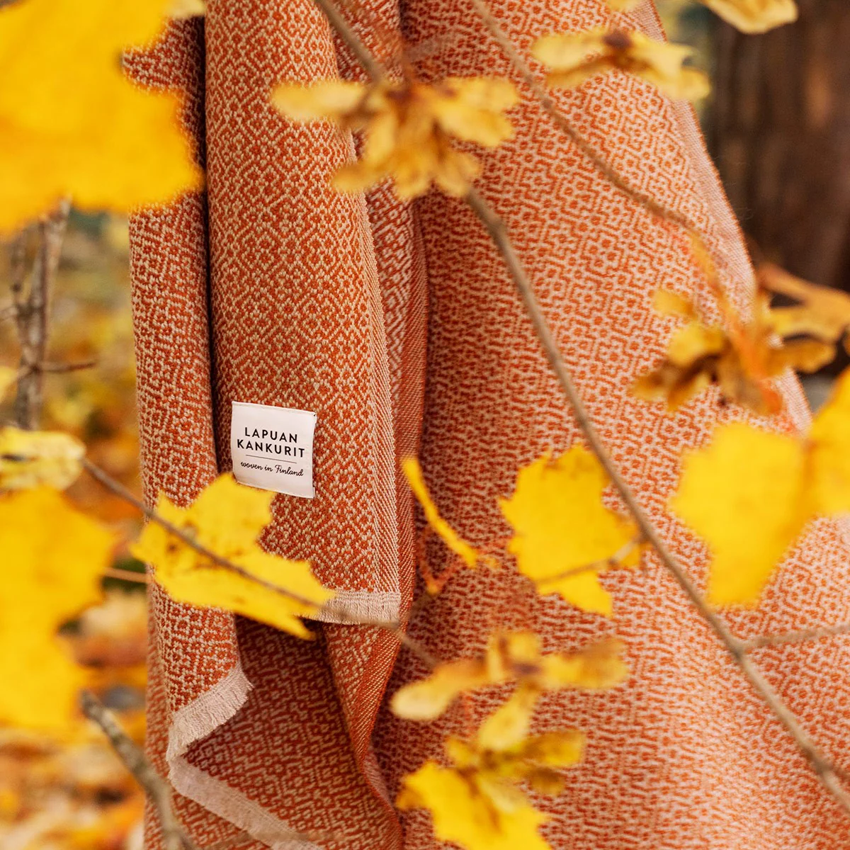 Lapuan Kankurit Koli Cinnamon Scarf - Image 3