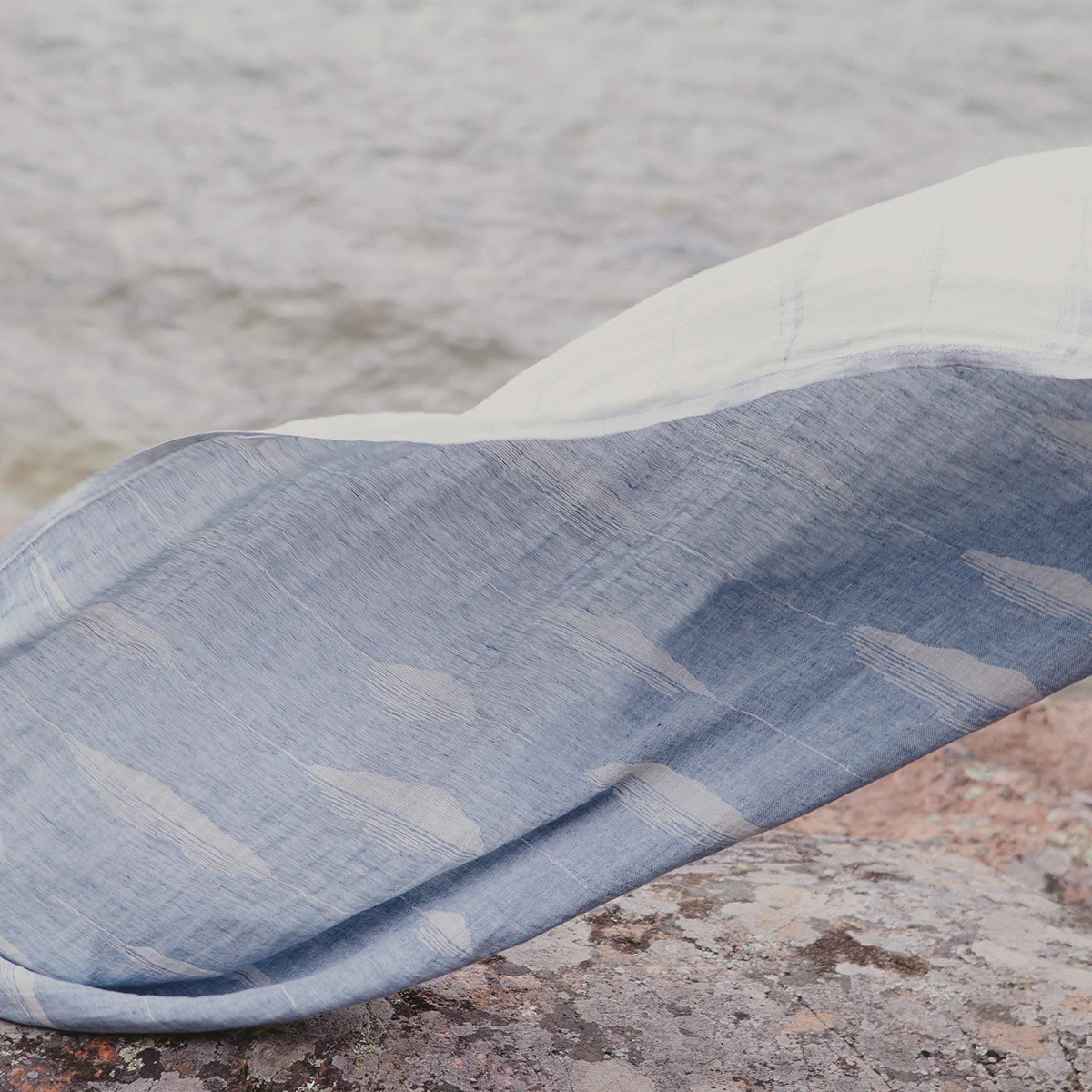 Lapuan Kankurit Merella Rainy Blue / Light Grey Sauna / Bath Towel - Image 4