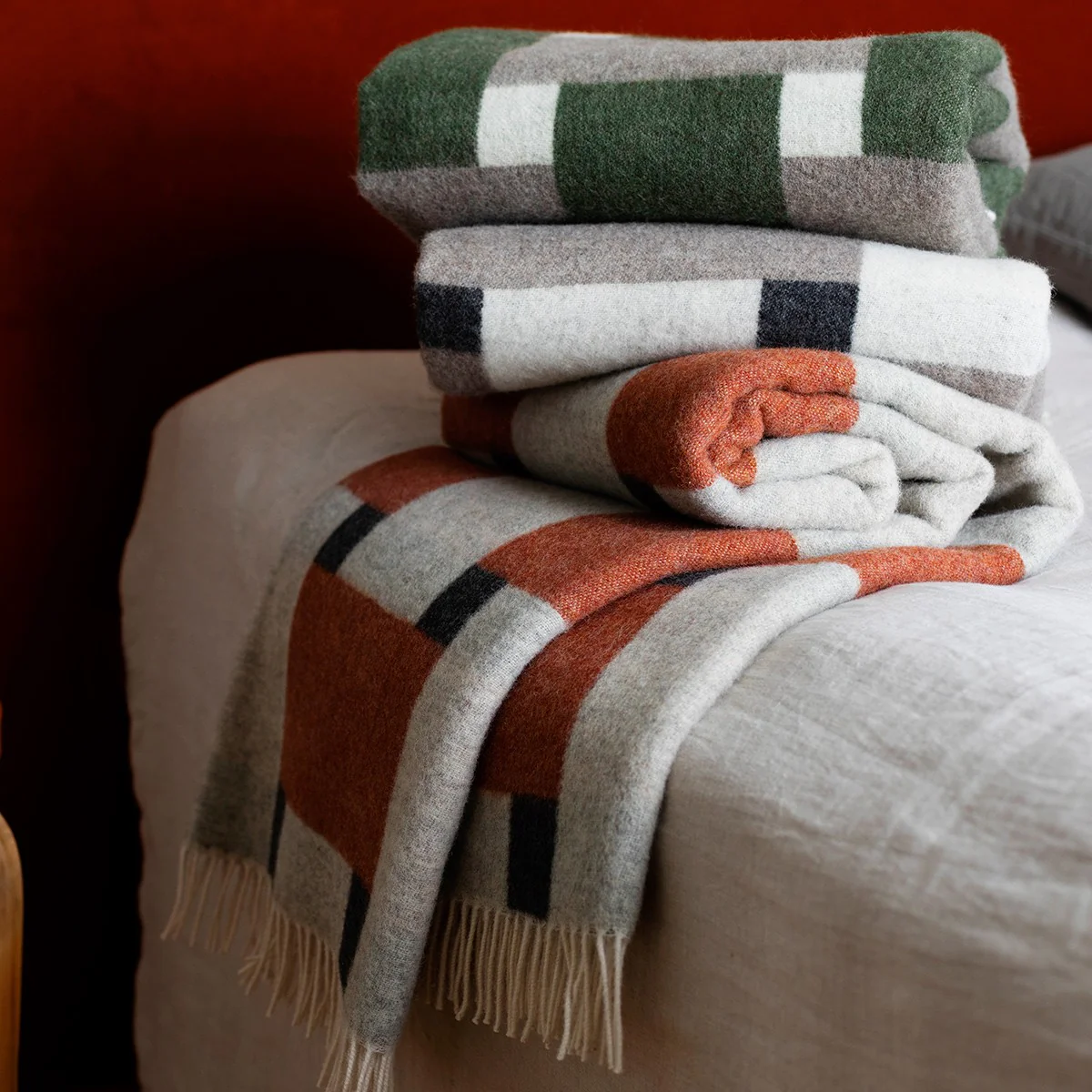 Lapuan Kankurit Punos Olive / Grey / White Wool Blanket - Image 3