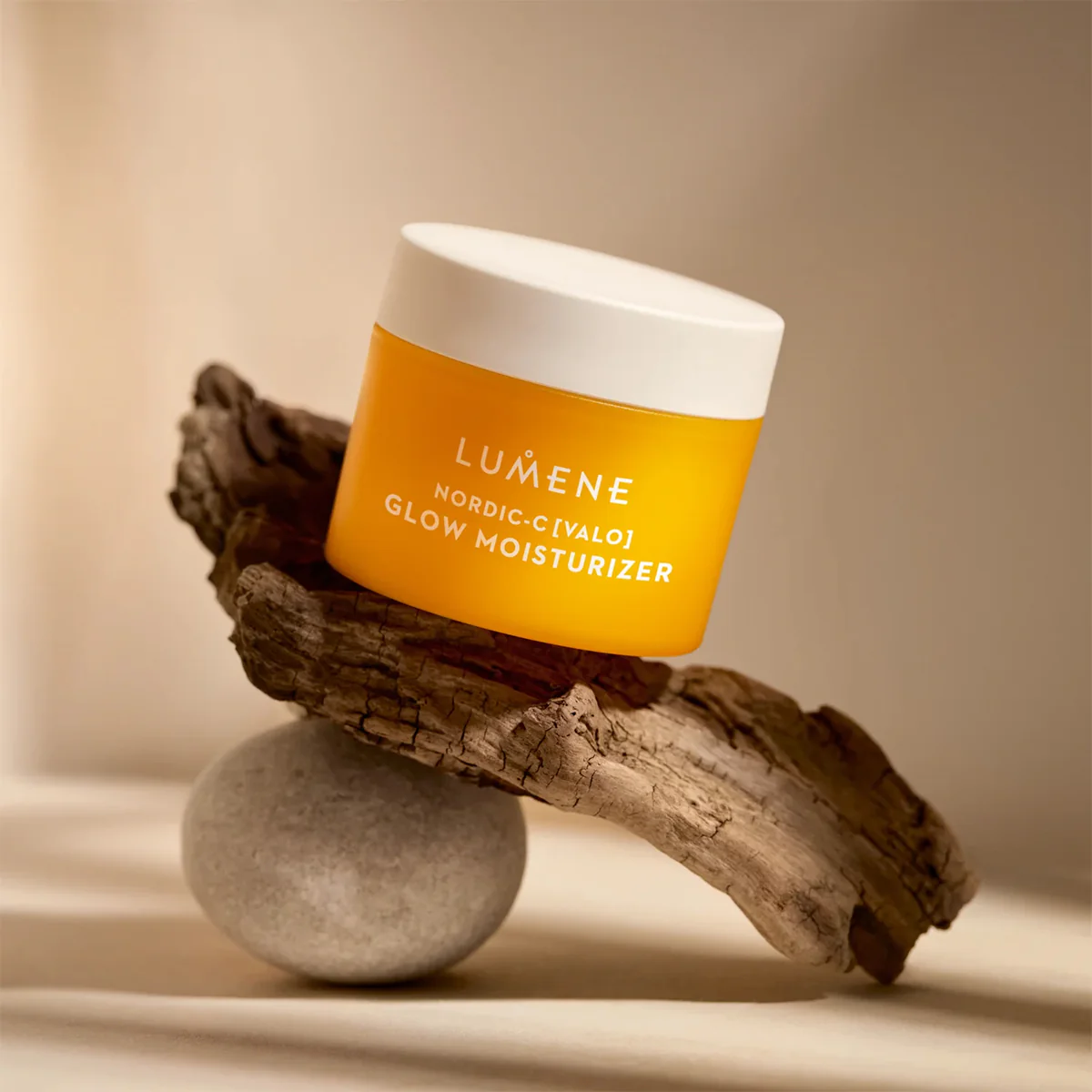 Lumene Glow Moisturizer Nordic-C [Valo] - Image 4