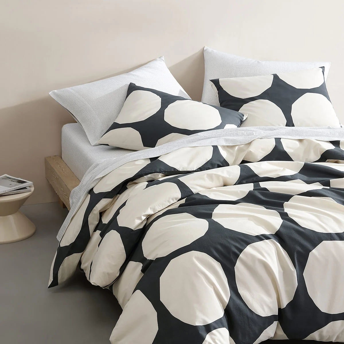 Marimekko Kivet Charcoal / Off White Full / Queen Duvet Cover Set - Image 2