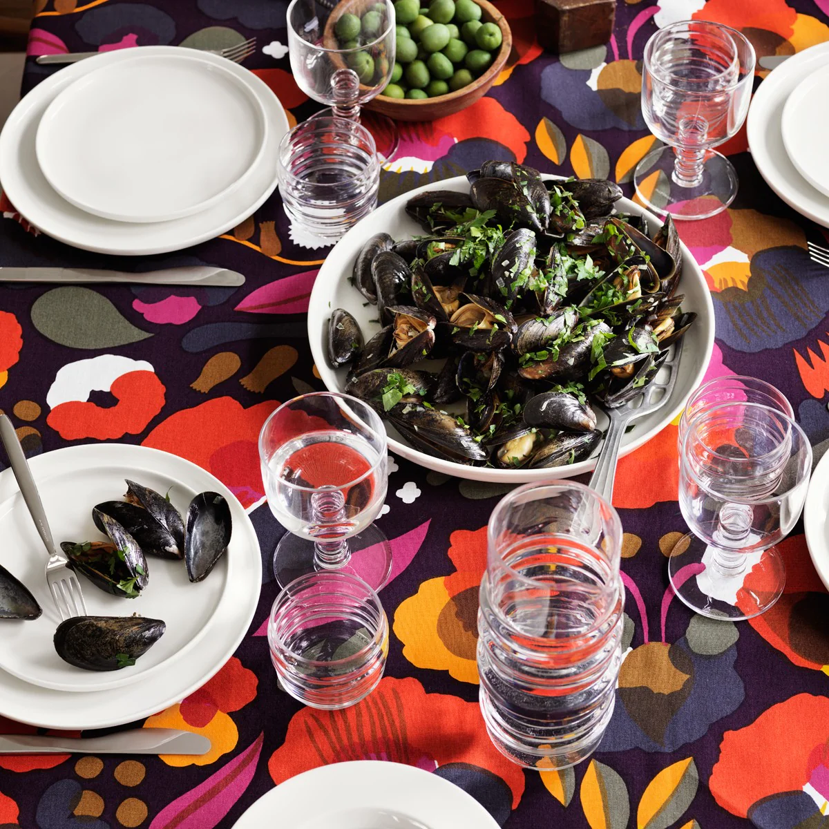 Marimekko Oiva White Dinner Plate - Image 5