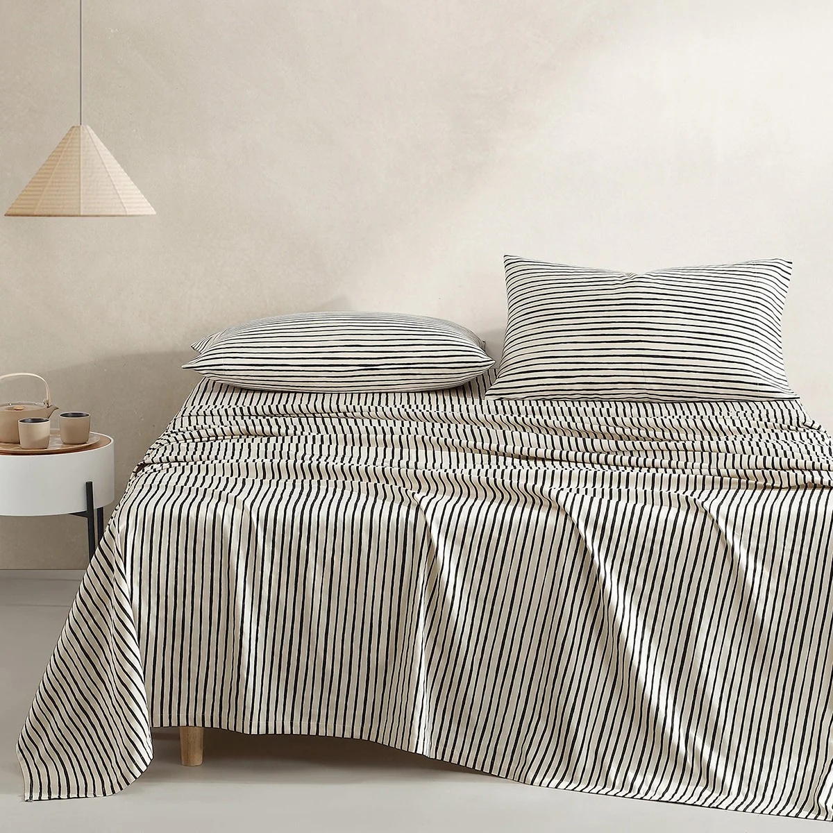Marimekko Piccolo Off White / Charcoal Queen Sheet Set - Image 5