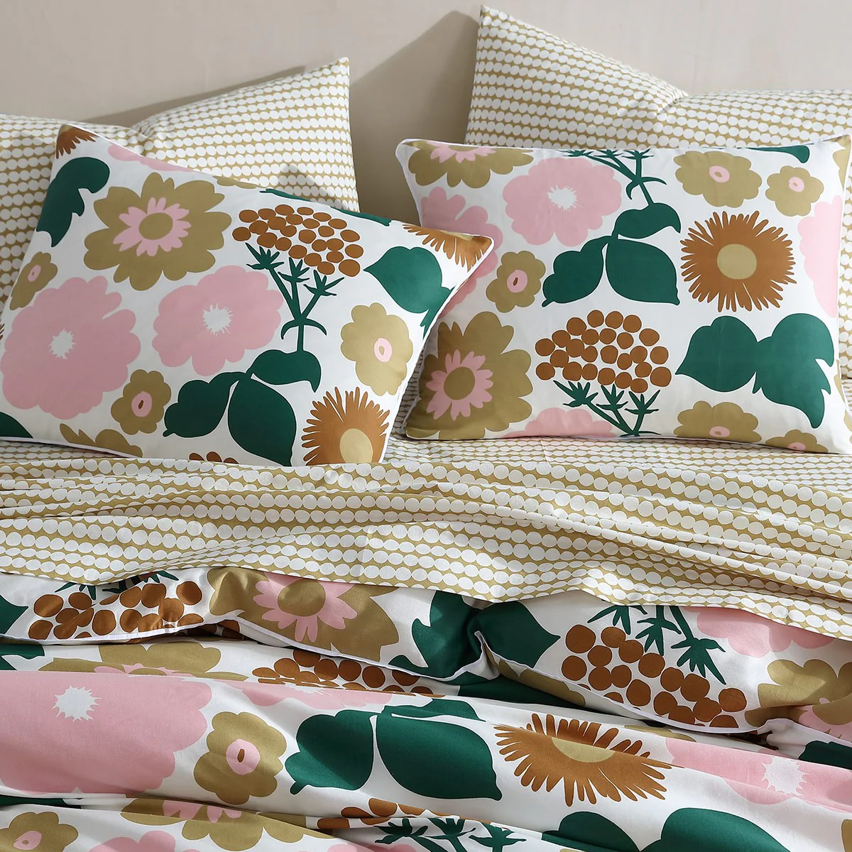 Marimekko Pieni Kukkatori Pink / Beige / Green King Duvet Cover Set - Image 4