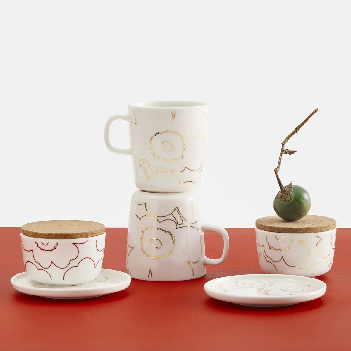 Marimekko Piirto Unikko White / Gold Large Mug - Image 2