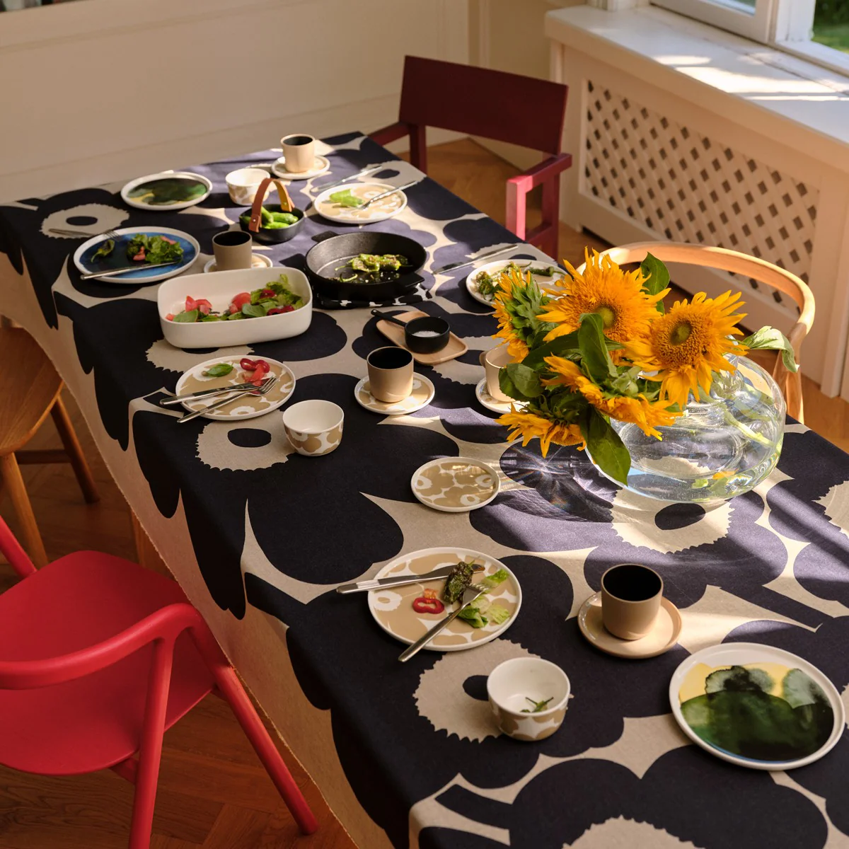Marimekko Pikku Koppa Black Serving Dish w/ Leather Handle - Image 5