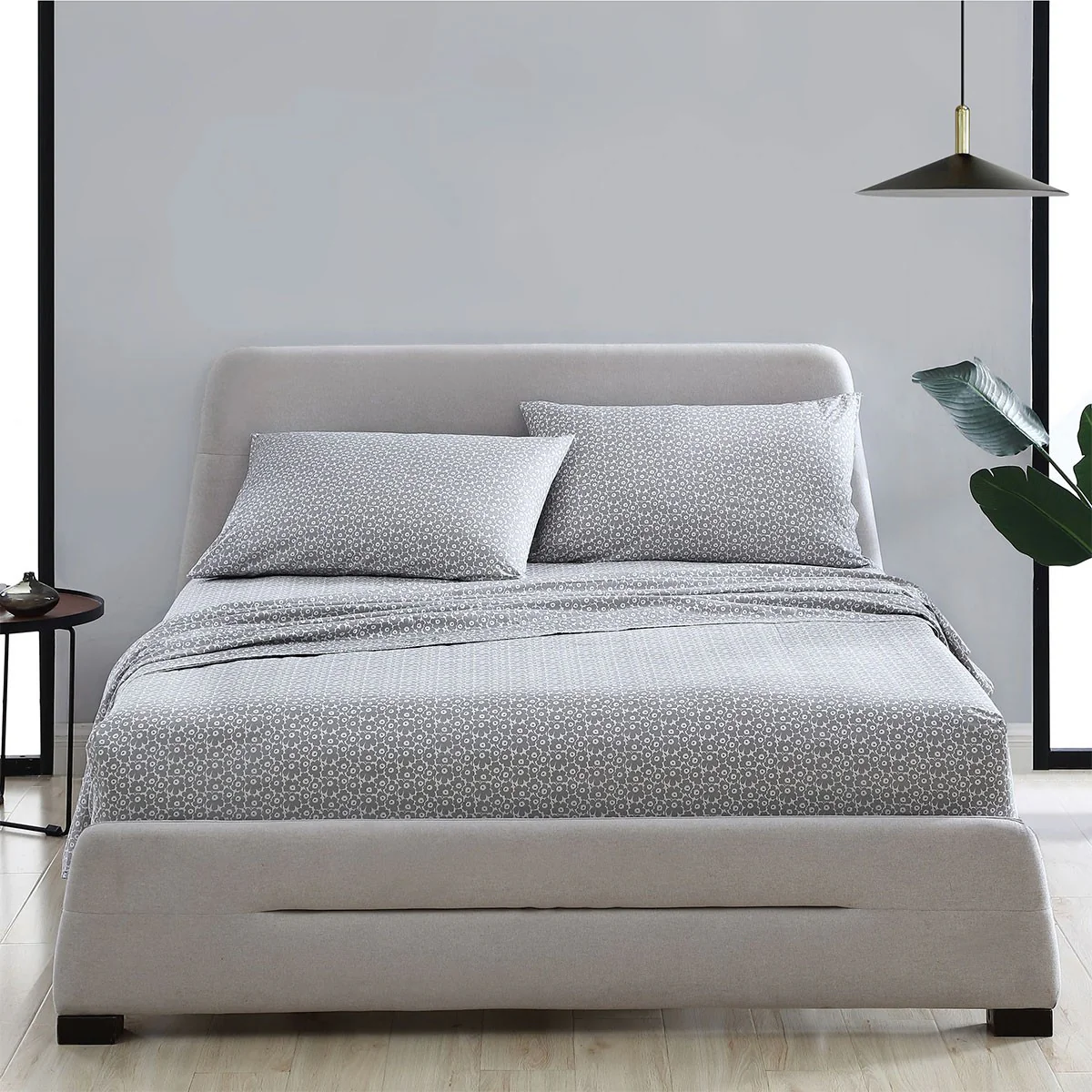 Marimekko Pikkuinen Unikko Grey Queen Sheet Set - Image 3