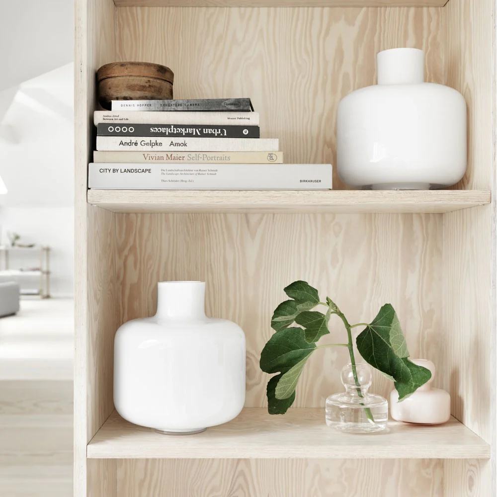 Marimekko Powder Pink Flower Vase - Image 5