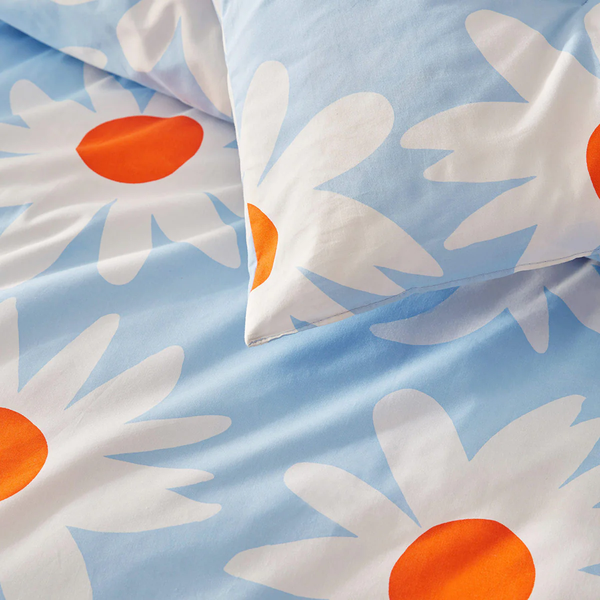 Marimekko Rakastaa Ei Rakasta Light Blue / Orange Duvet Cover Set - King - Image 3