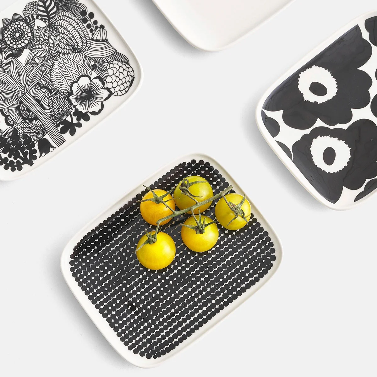 Marimekko Rasymatto Black / White Small Plate - Image 3