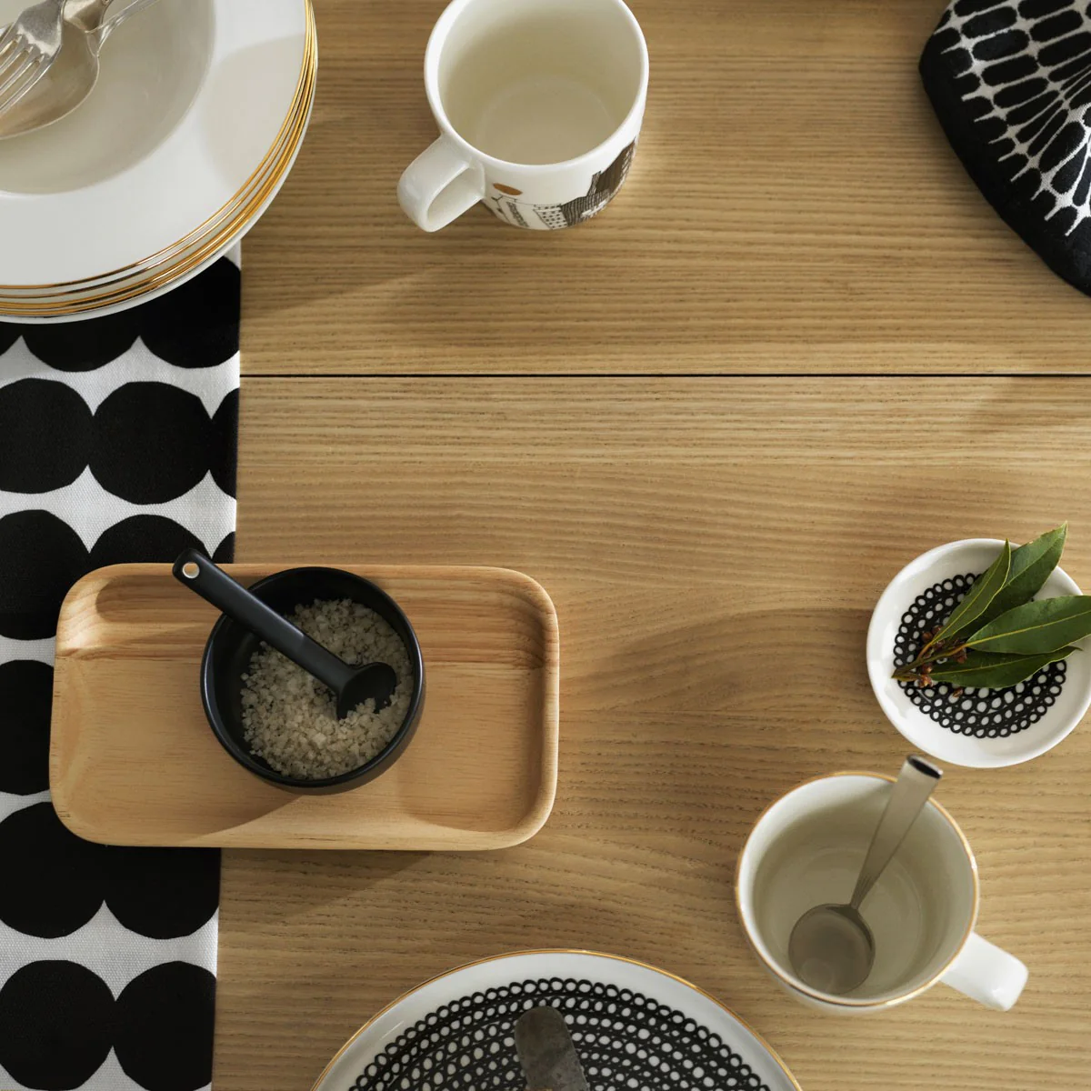 Marimekko Siirtolapuutarha White / Black Mini Sauce Plate - Image 2