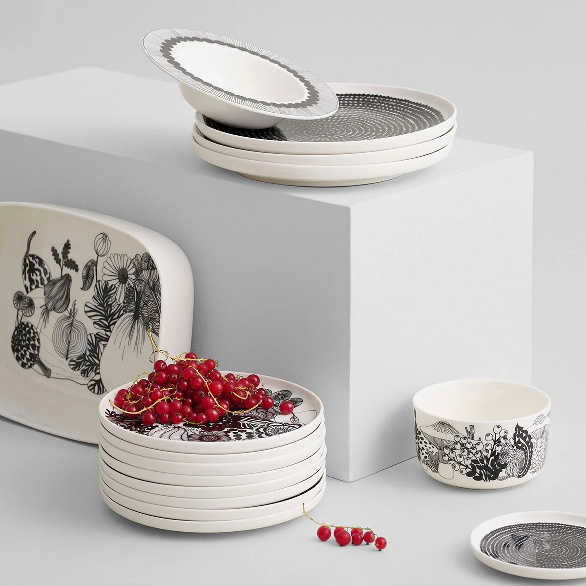 Marimekko Siirtolapuutarha Soup Bowl - Image 4